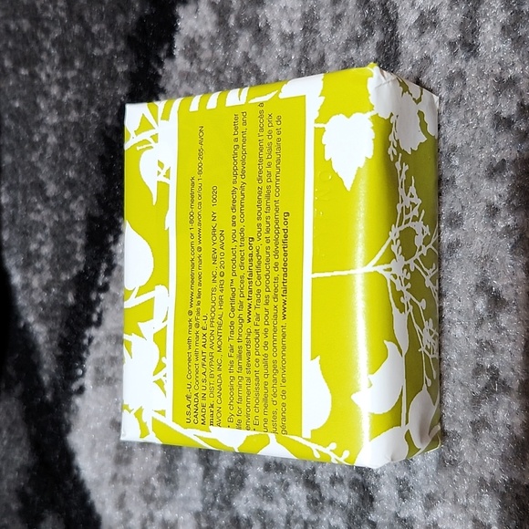 AVON MARK CLEAN UP TIME CONDITIONING BATH SOAP - Picture 5 of 9